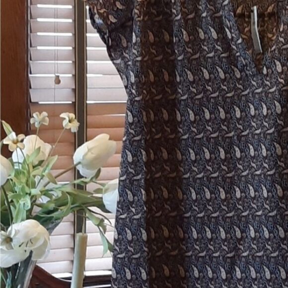 NWT Banana Republic Silky Paisley Flowy Blouse - Picture 7 of 14